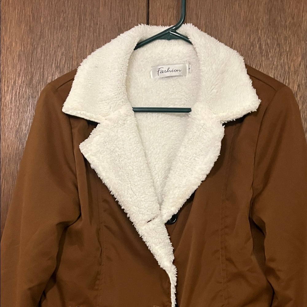 Fadcloset Women's Tan Teddy Jacket with Cream Accents - Picture 6 of 9